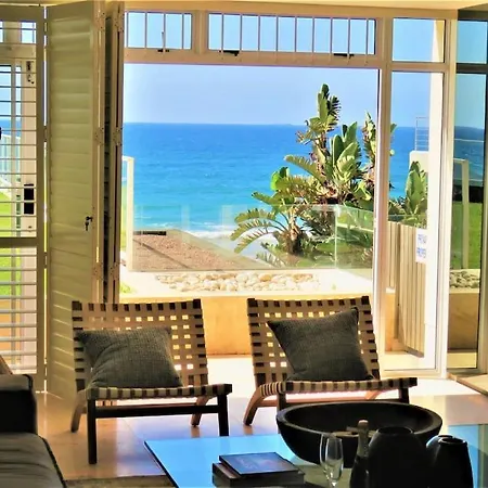 Umhlanga Beachfront Property- Super Glamourous! Durban Exterior photo